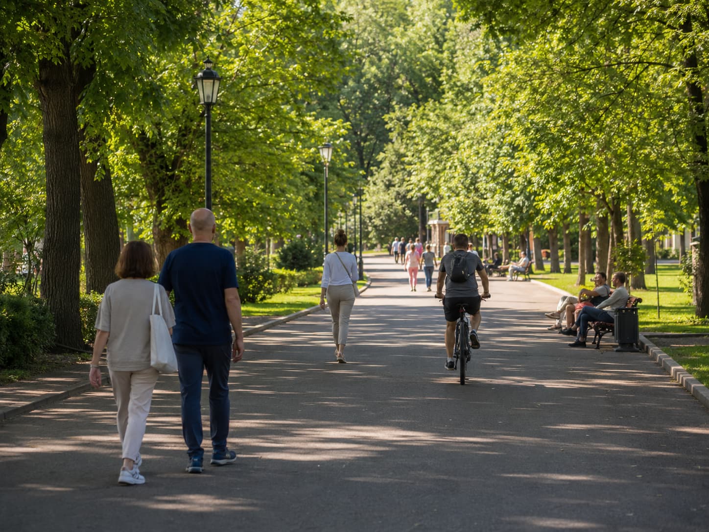 Отдых взрослых в парке